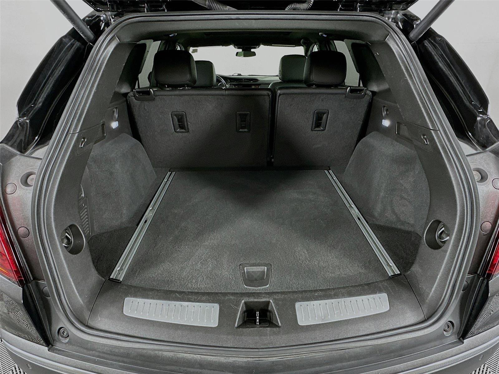 Used 2023 Cadillac XT5 Premium Luxury image 26