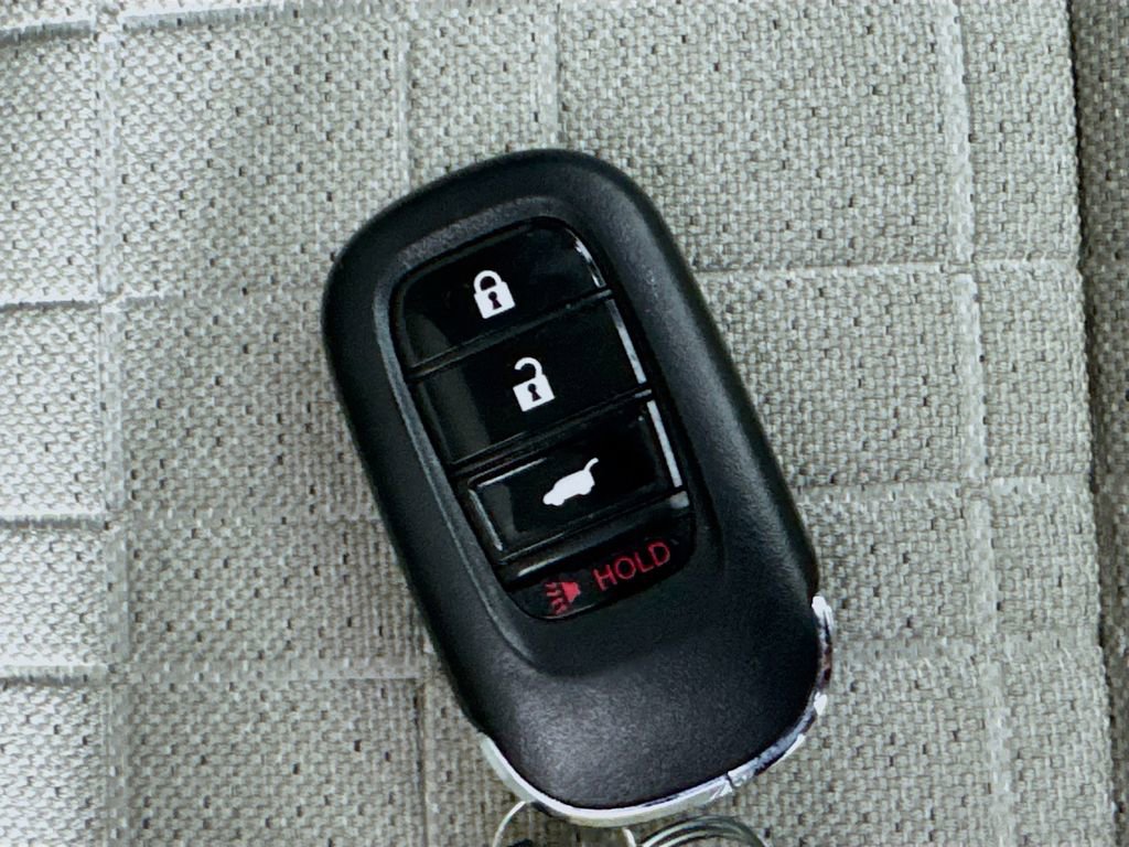 Used 2024 Honda HR-V LX image 35