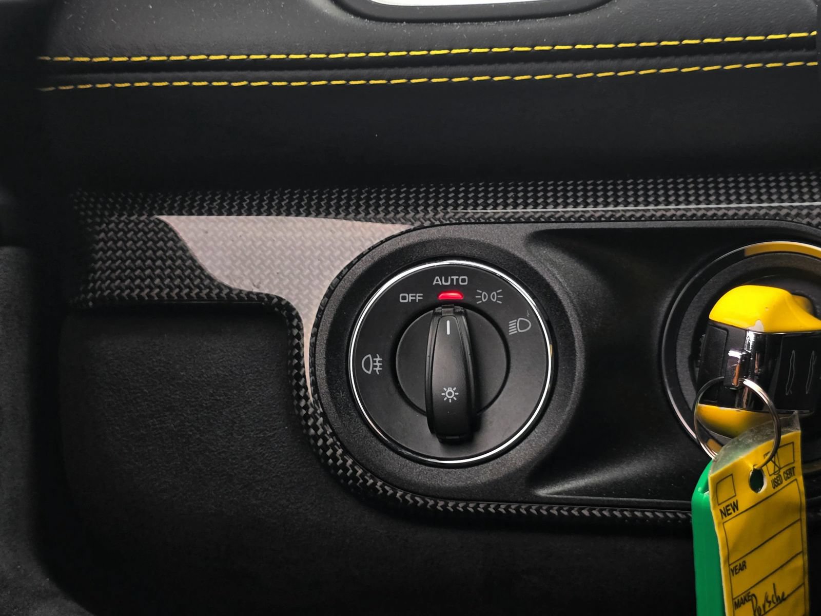 Used 2020 Porsche 718 Cayman GT4 RWD image 49