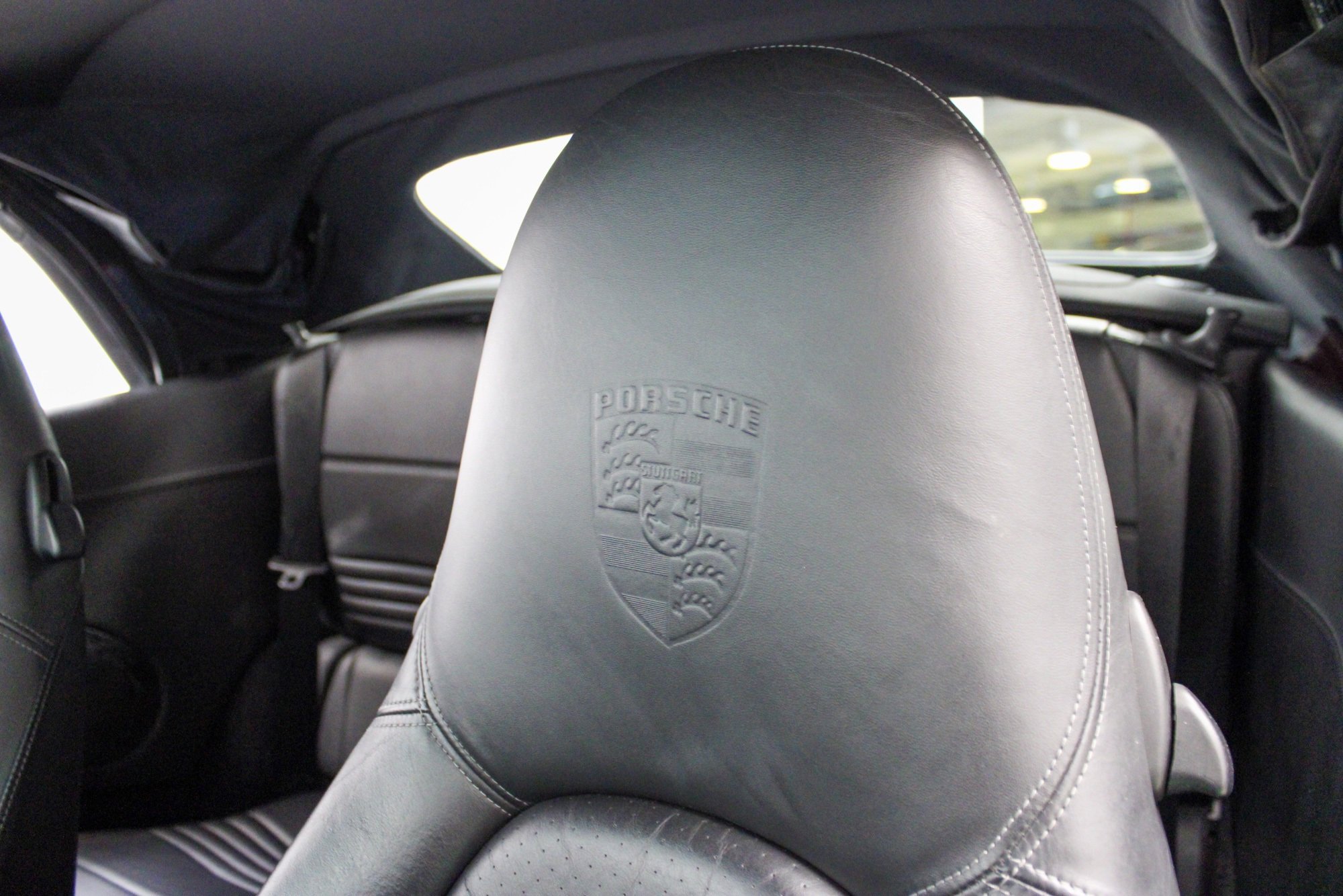 Used 2004 Porsche 911 Turbo image 26