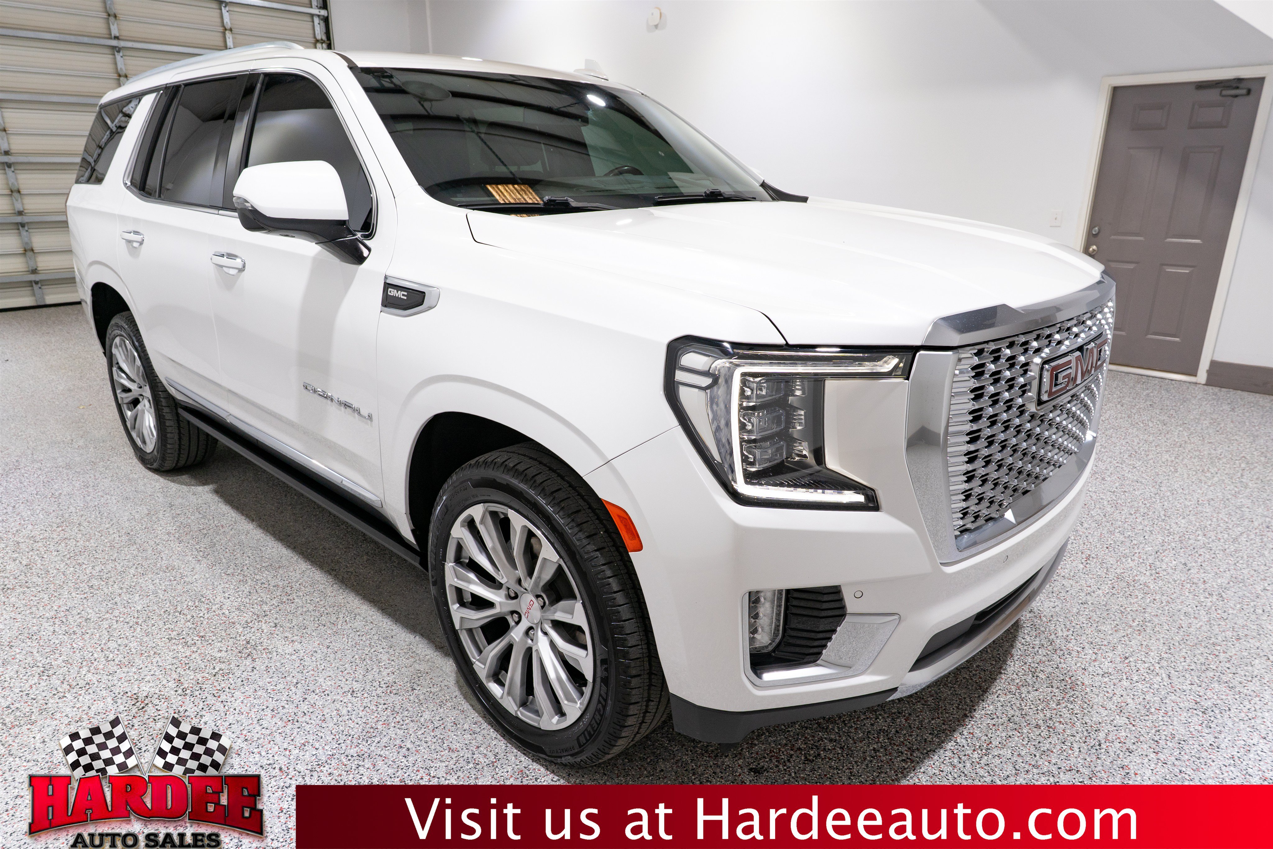 Used 2022 GMC Yukon Denali AWD/4WD image 6