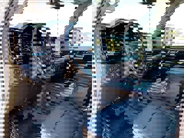 New 2026 Chevrolet Silverado 2500 LTZ w/ LTZ Premium Package AWD/4WD image 8