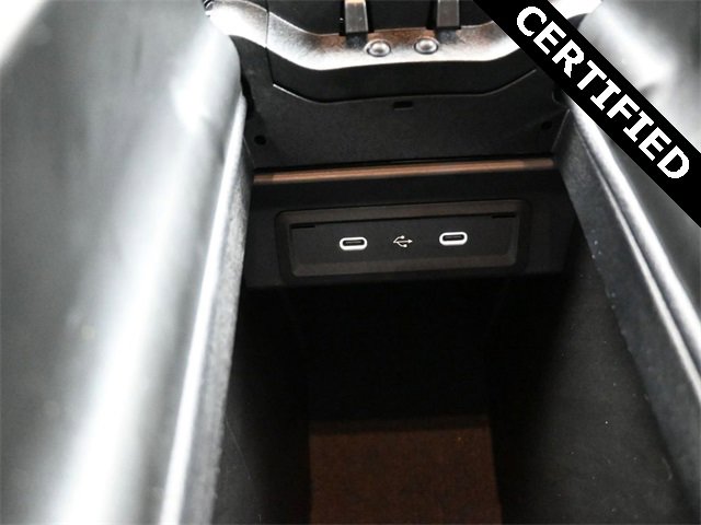 Certified 2024 Mercedes-Benz GLB 250 image 3