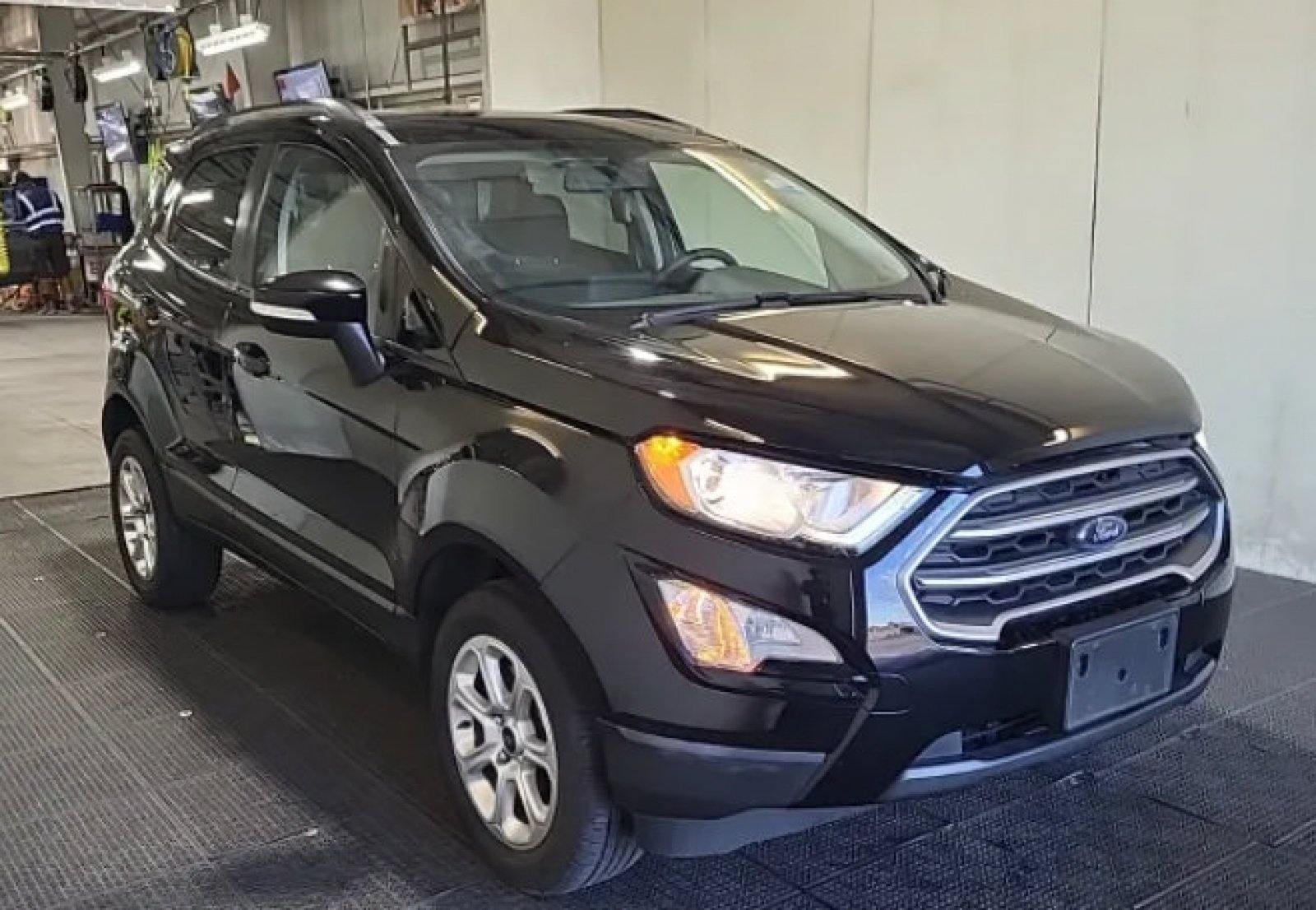 Used 2022 Ford EcoSport SE w/ SE Convenience Package AWD/4WD image 4