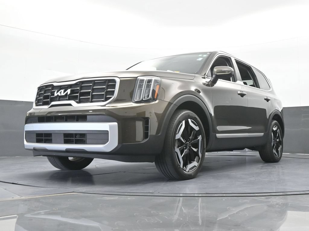 New 2024 Kia Telluride S w/ S Sunroof Package FWD image 54