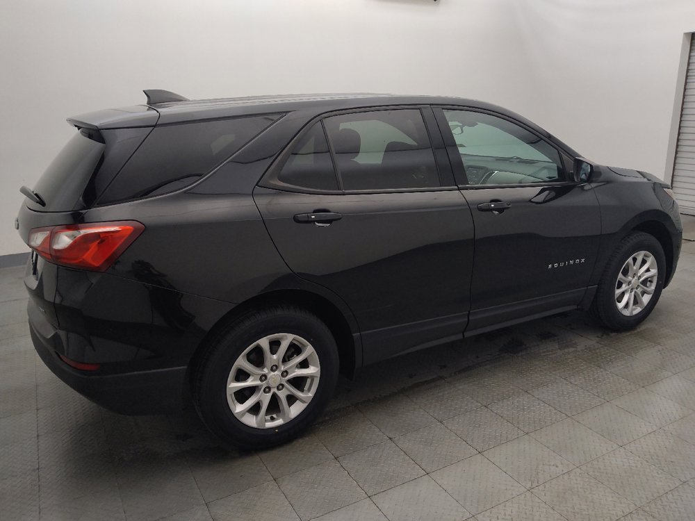 Used 2019 Chevrolet Equinox LS w/ LS Convenience Package AWD/4WD image 10