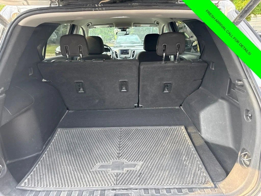 Used 2020 Chevrolet Equinox LT FWD image 10