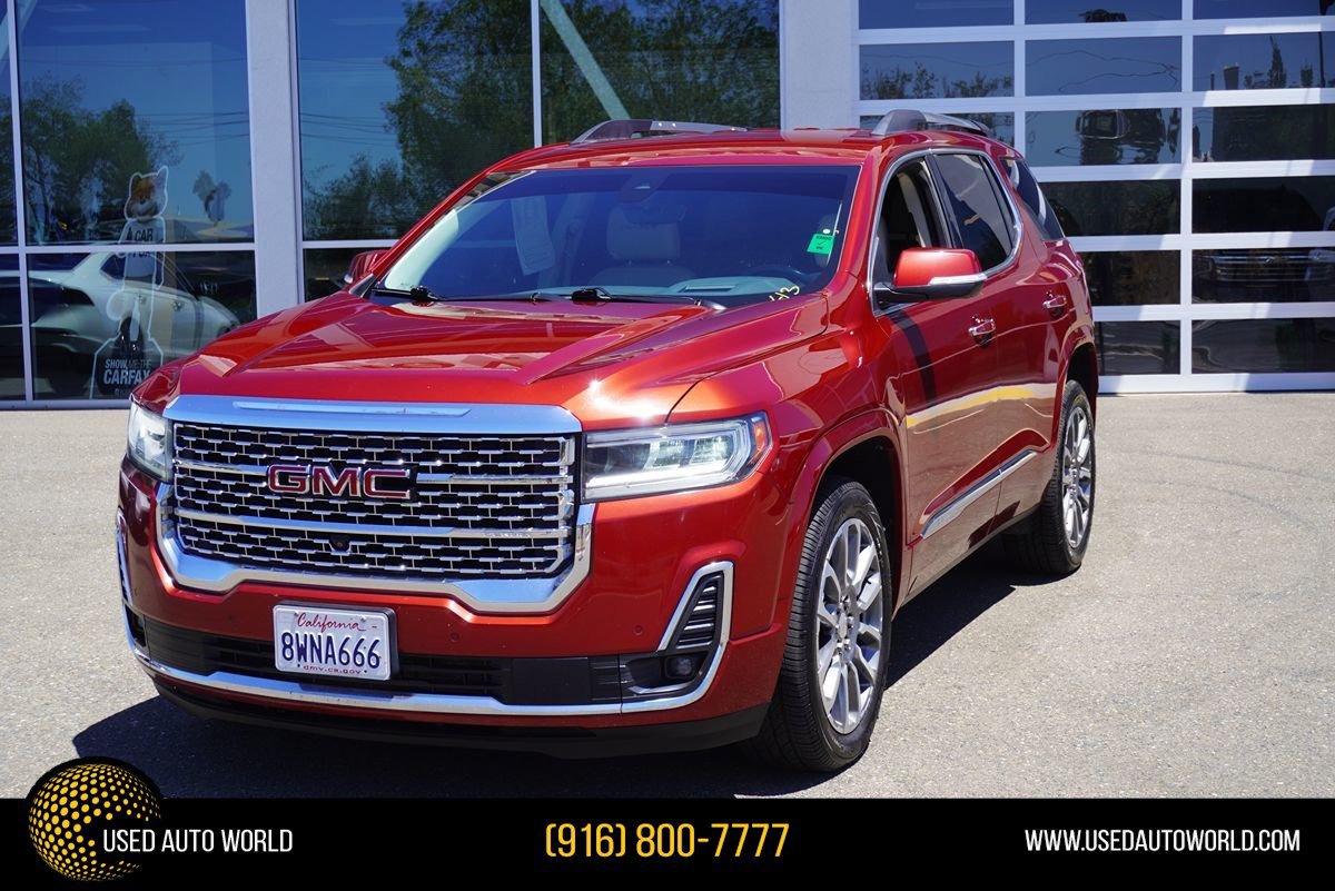 Used 2021 GMC Acadia Denali w/ Denali Technology Package FWD image 1