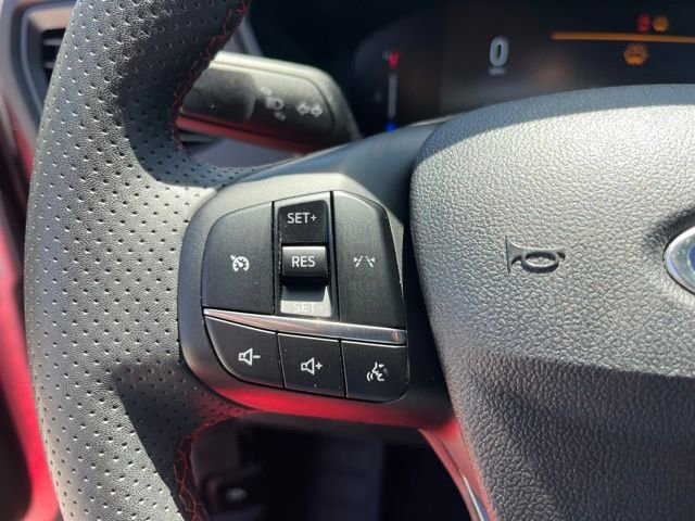 Used 2025 Ford Escape Active w/ Cold Weather Package AWD/4WD image 18