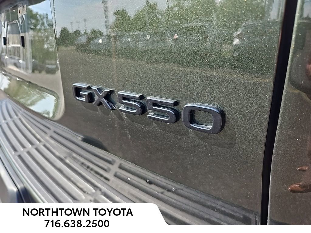 Used 2024 Lexus GX 550 image 7
