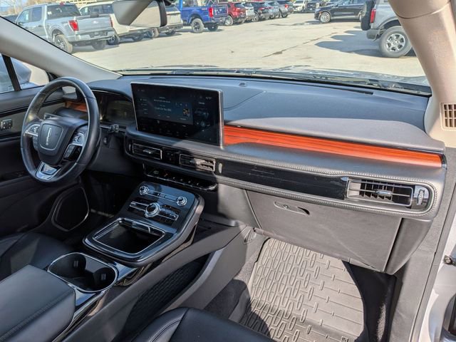 Used 2022 Lincoln Nautilus Reserve image 24