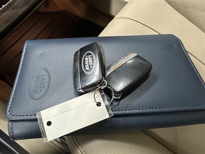Used 2013 Land Rover LR2 HSE AWD/4WD image 19