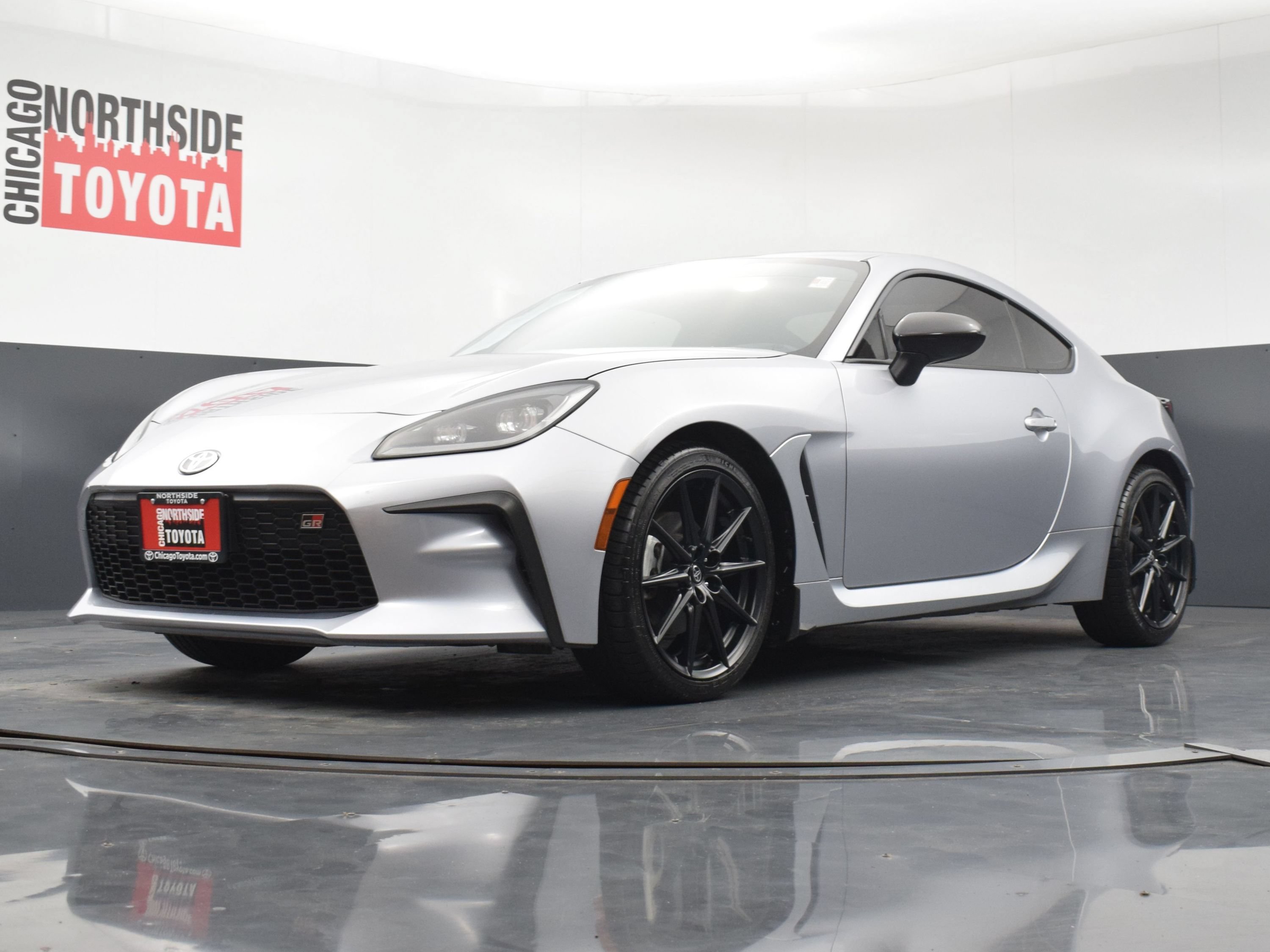 Used 2024 Toyota GR86 Premium RWD image 32