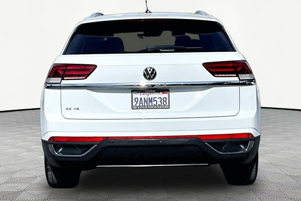 Used 2022 Volkswagen Atlas Cross Sport SE w/ Panoramic Sunroof Package image 5