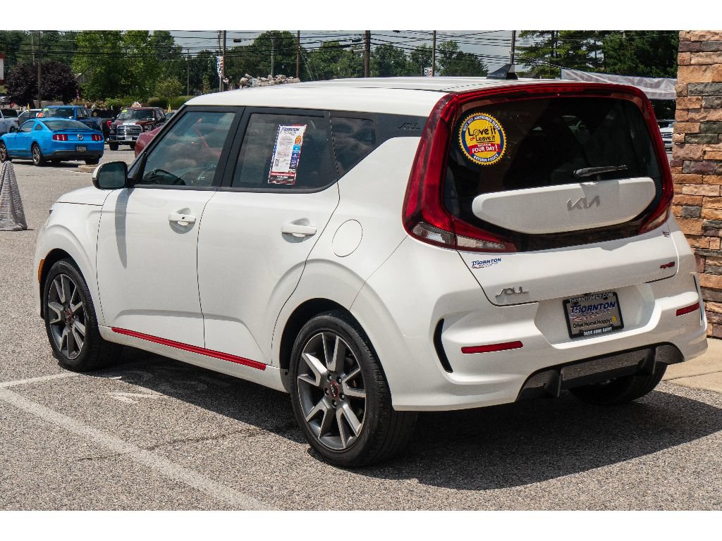 Used 2022 Kia Soul GT-Line FWD image 5
