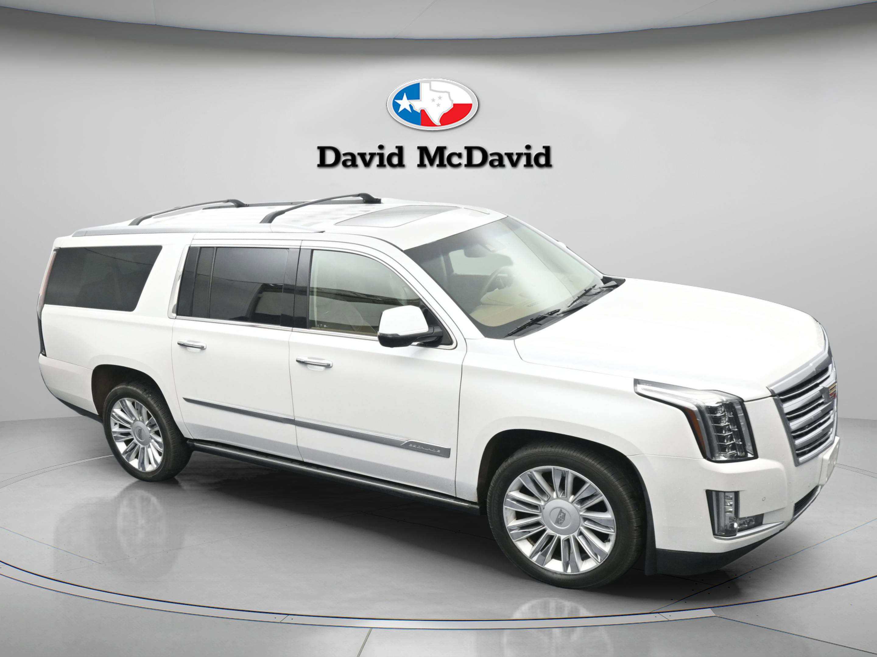 Used 2016 Cadillac Escalade ESV Platinum AWD/4WD image 40