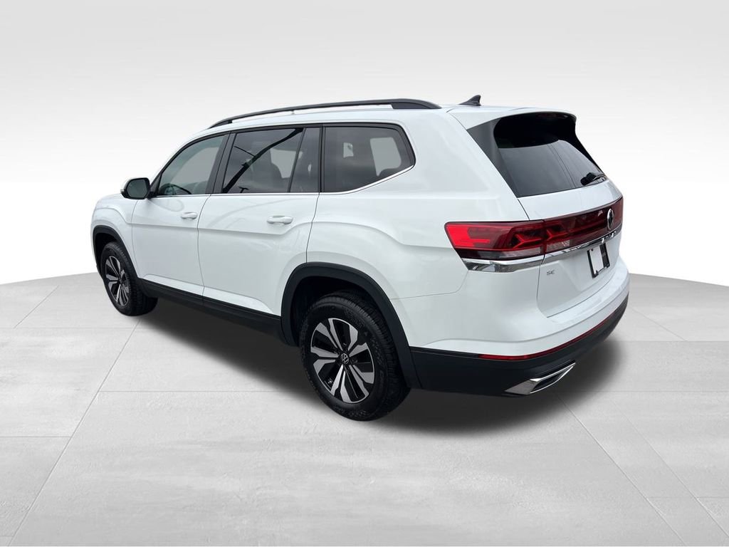 Used 2024 Volkswagen Atlas SE image 5