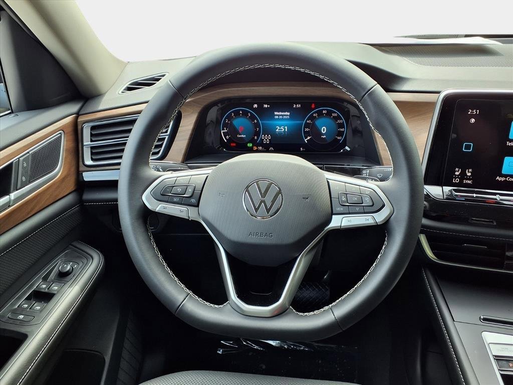 New 2026 Volkswagen Atlas SE image 14