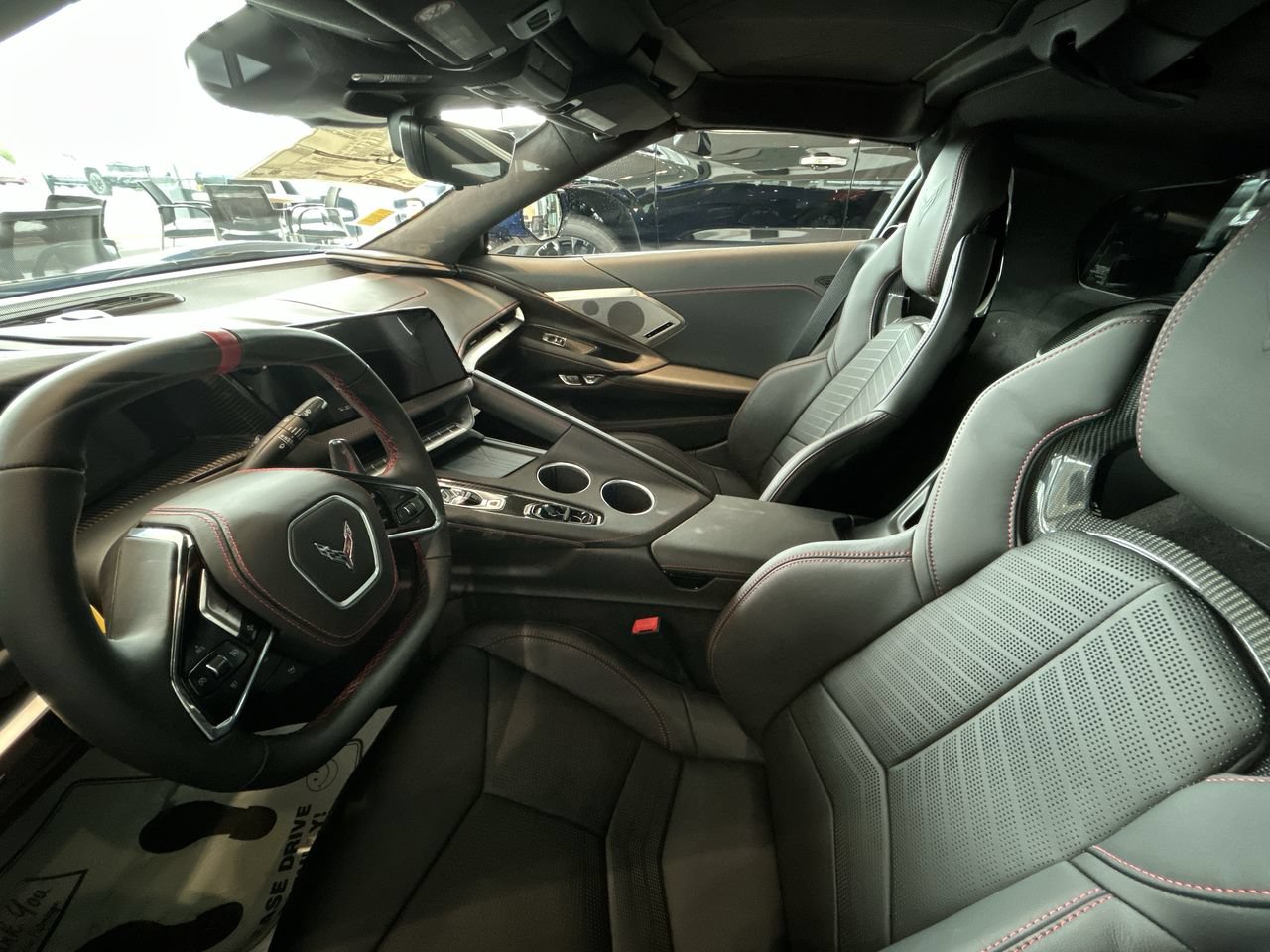New 2027 Chevrolet Corvette Grand Sport w/ Z52 Sport Performance Package RWD image 12