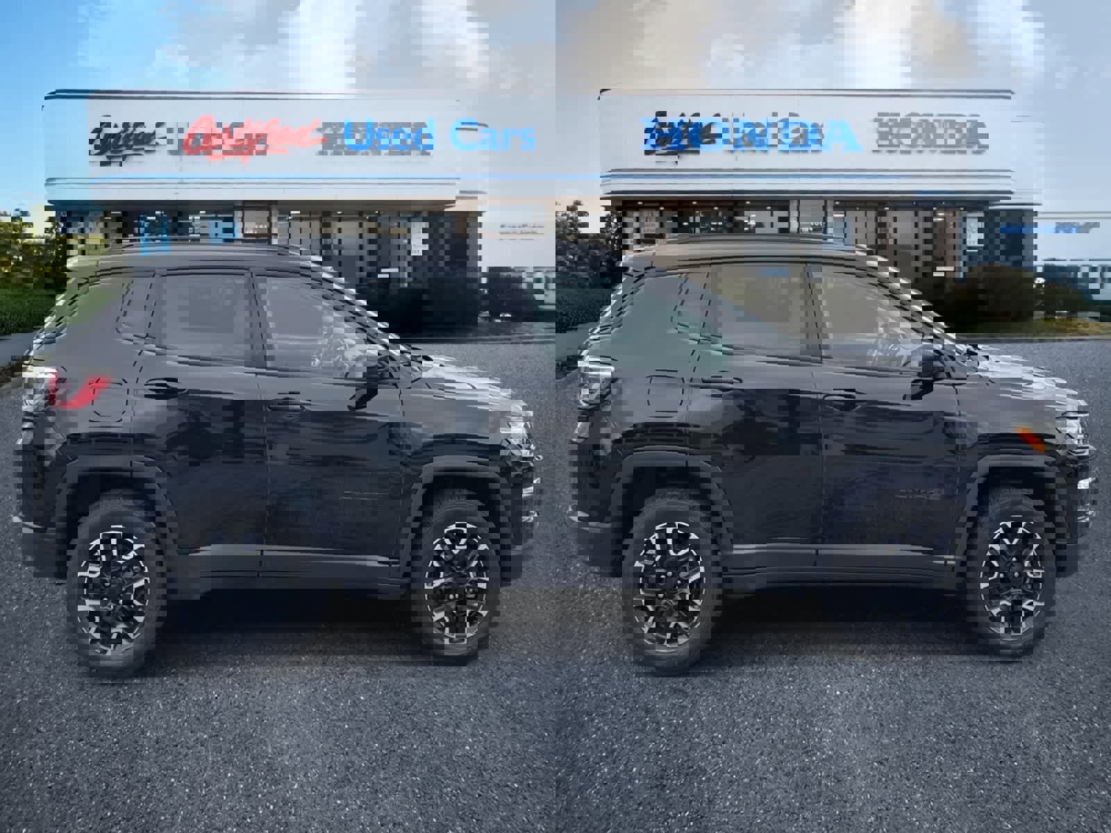 Used 2019 Jeep Compass Sport image 6