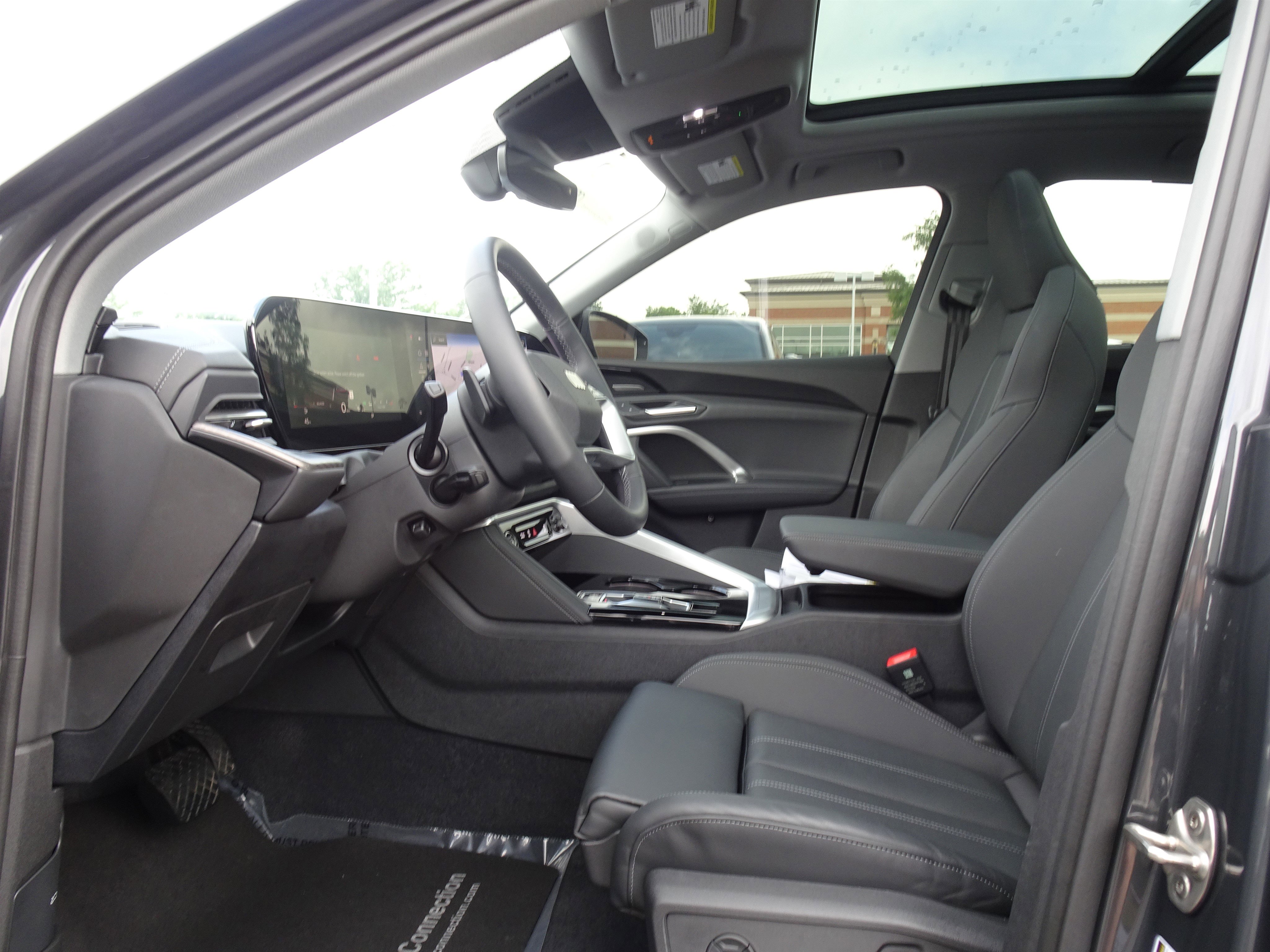 Certified 2025 Audi Q5 Premium Plus AWD/4WD image 8