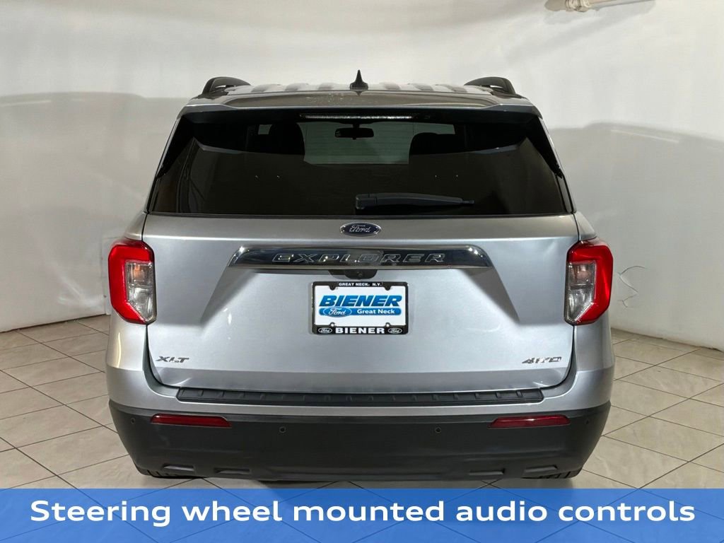 Used 2023 Ford Explorer XLT image 18