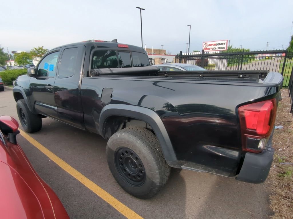 Used 2020 Toyota Tacoma SR w/ SX Package AWD/4WD image 4
