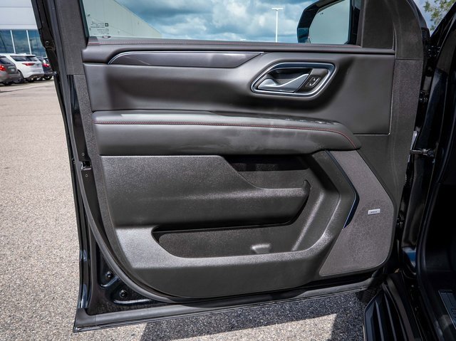 Used 2024 Chevrolet Tahoe RST w/ Luxury Package image 21