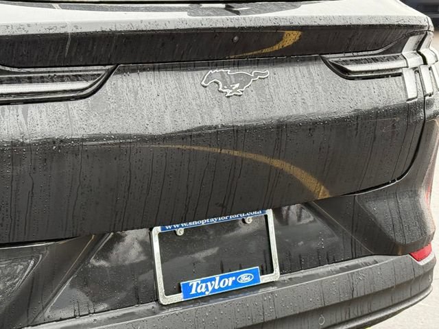 New 2026 Ford Mustang Mach-E Premium image 7