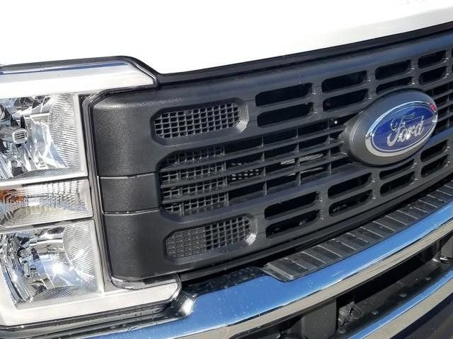 New 2026 Ford F350 XL image 9