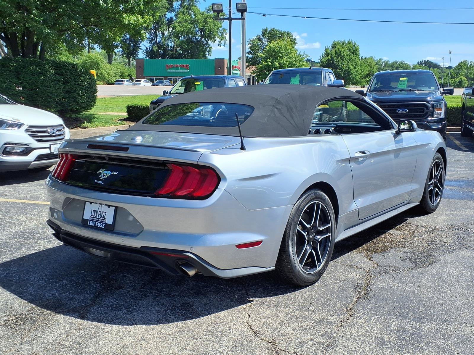 Used 2023 Ford Mustang Premium RWD image 29