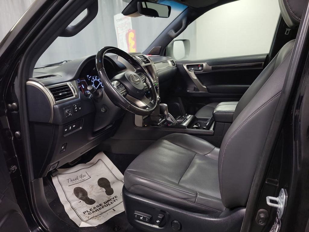 Used 2020 Lexus GX 460 Premium image 12