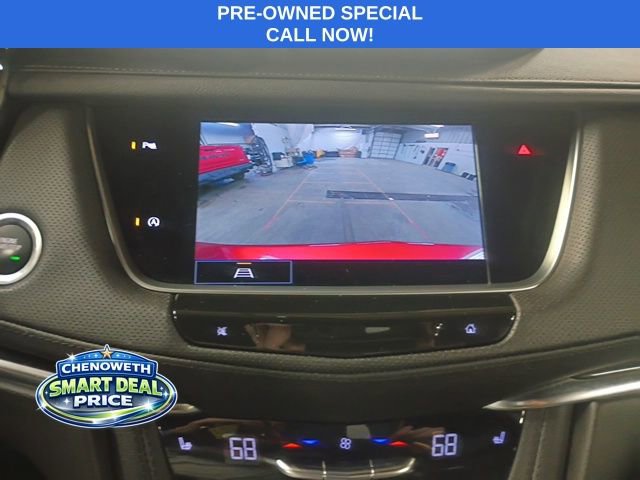 Used 2022 Cadillac XT5 Premium Luxury image 13
