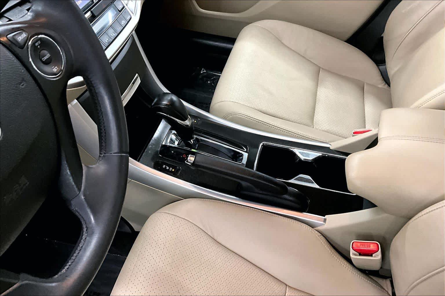 Used 2013 Honda Accord EX-L image 16