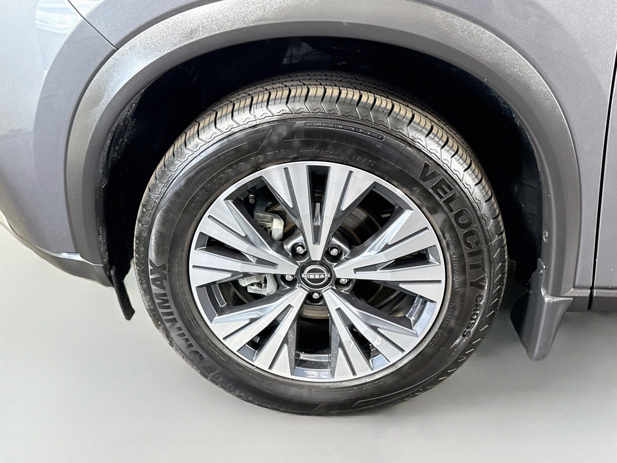 Used 2023 Nissan Rogue SV FWD image 38