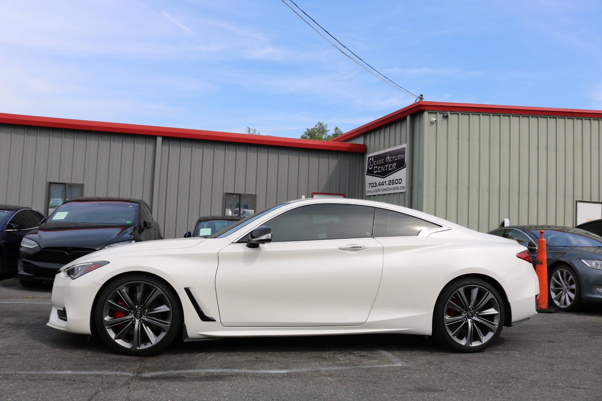 Used 2021 INFINITI Q60 Red Sport 400 w/ Proactive Package image 2