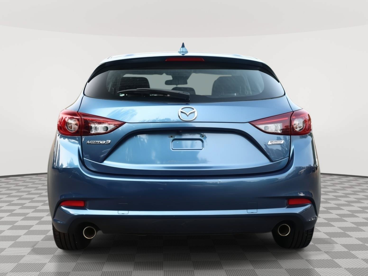 Used 2018 MAZDA MAZDA3 Touring FWD image 6
