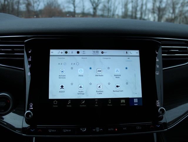 Used 2022 Jeep Wagoneer Series III w/ Flexible Seating Group image 28