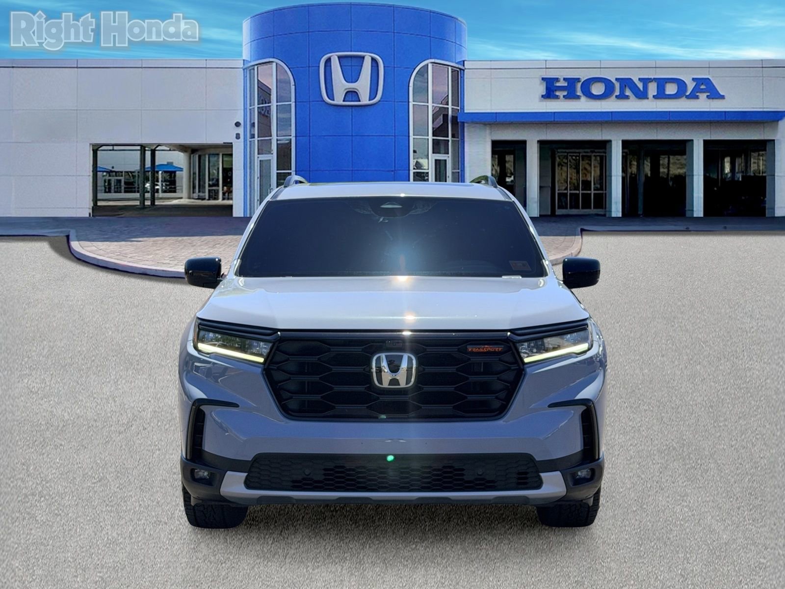 Certified 2025 Honda Pilot TrailSport image 10