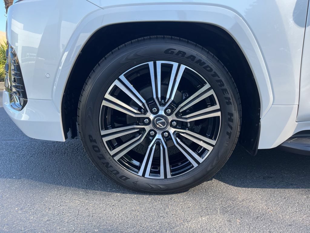 New 2026 Lexus LX 700h Luxury w/ Appearance Package AWD/4WD image 28