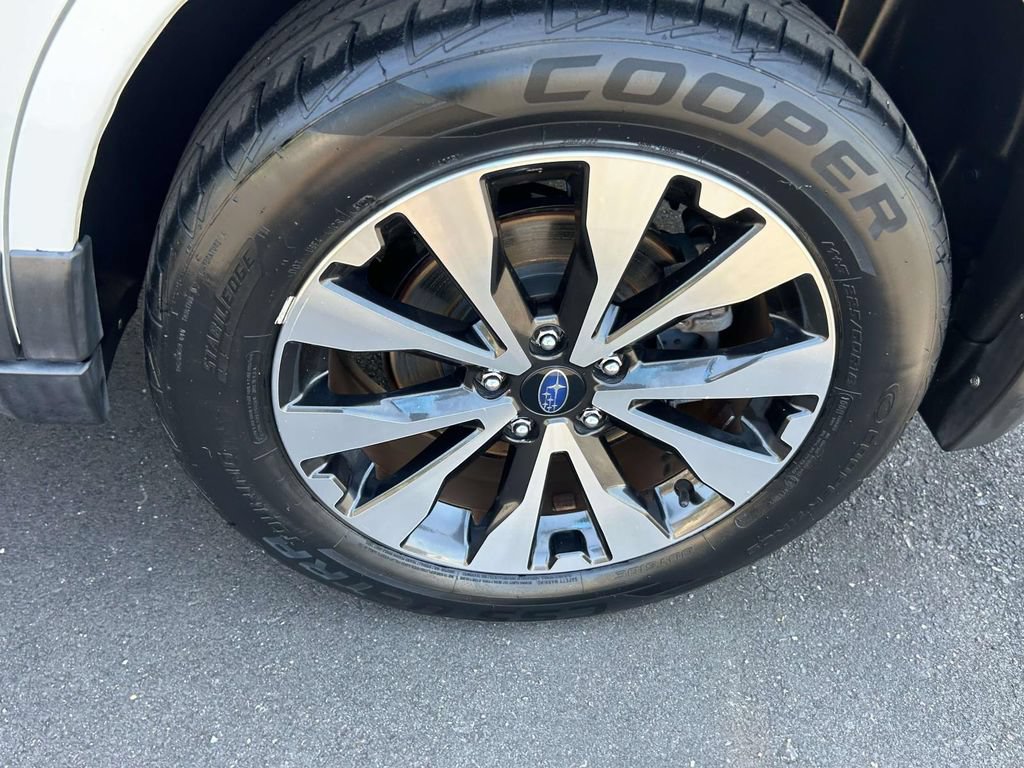 Used 2016 Subaru Outback 2.5i Limited AWD/4WD image 7