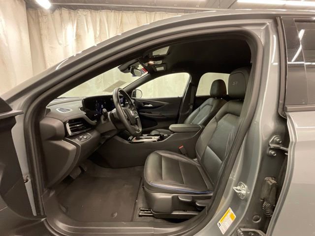 Used 2025 Buick Envista Sport Touring FWD image 10