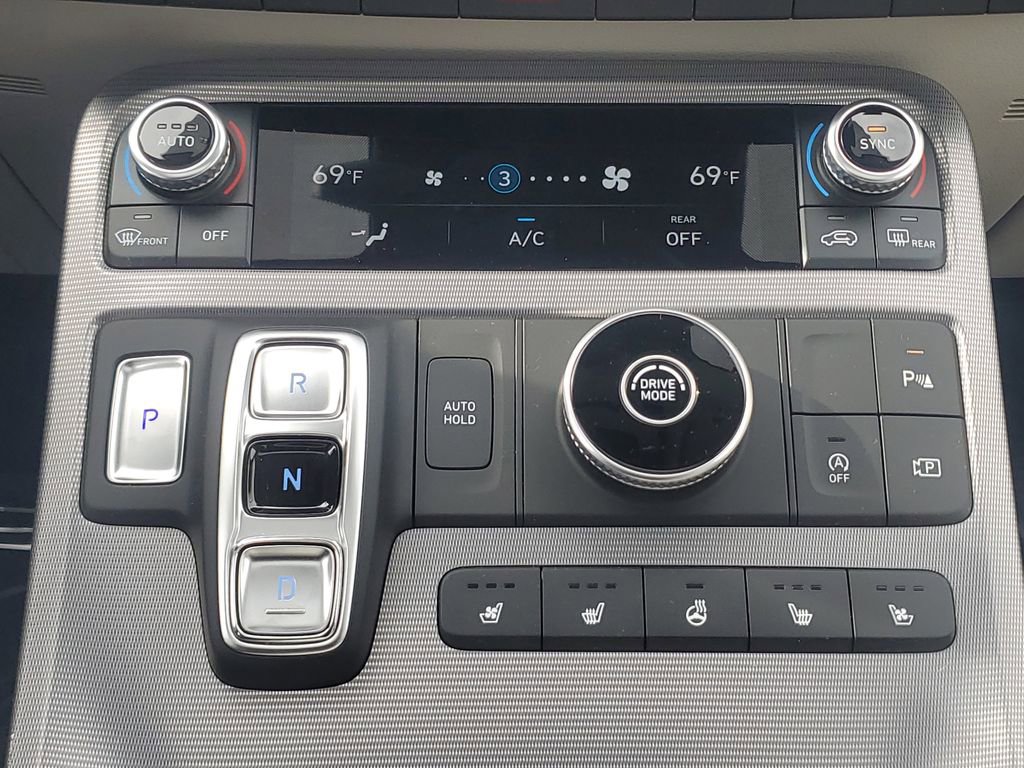 Used 2023 Hyundai Palisade Calligraphy image 33