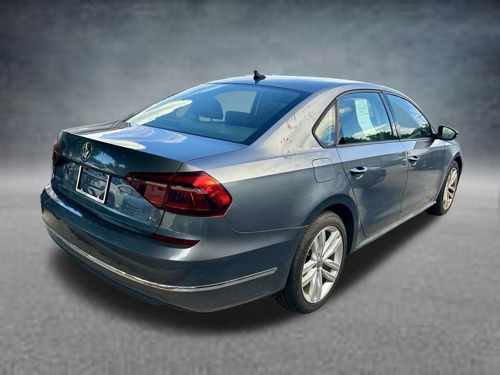 Used 2019 Volkswagen Passat 2.0T Wolfsburg w/ Wheels & Sunroof Package FWD image 4