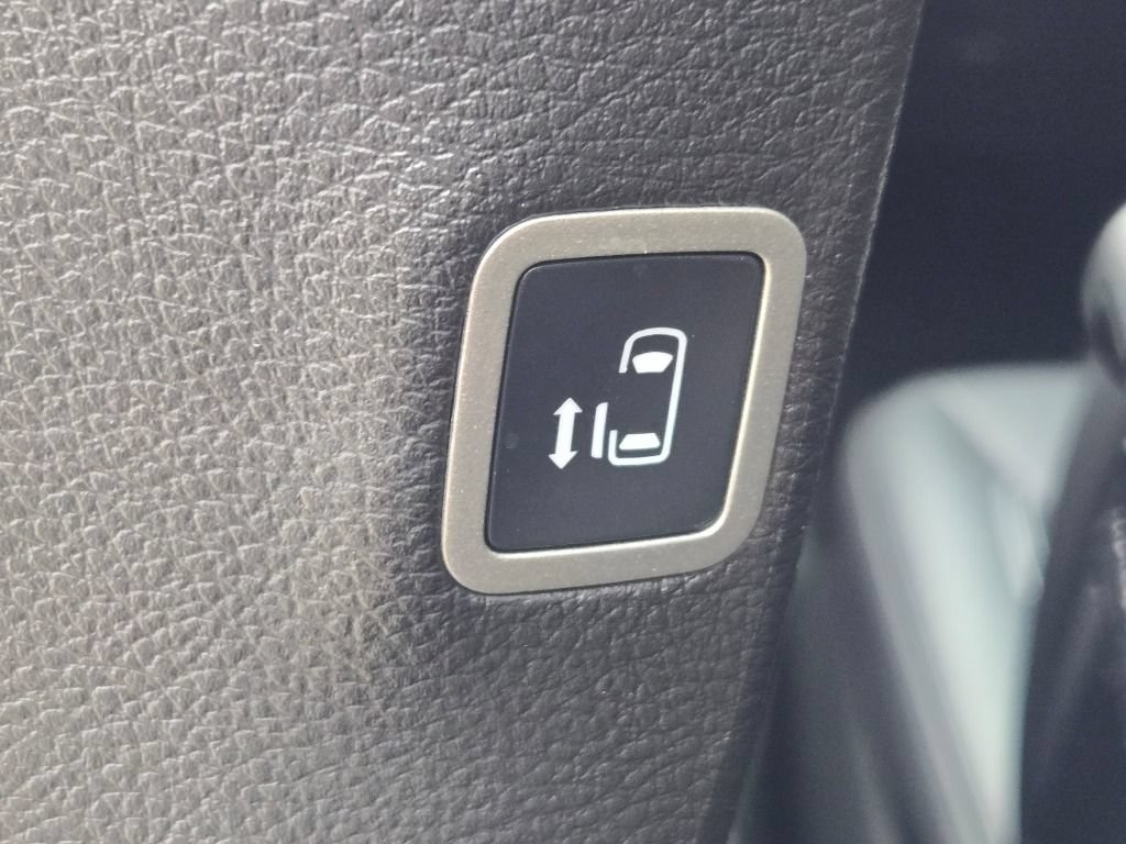 New 2027 Chrysler Pacifica Select FWD image 27