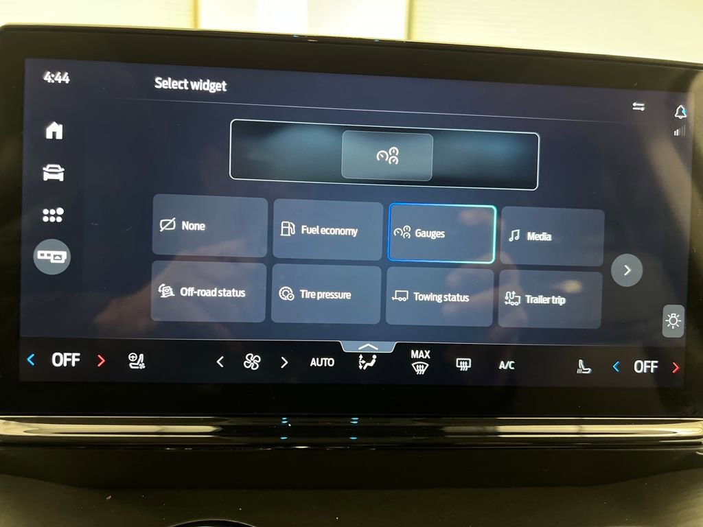 Used 2025 Ford Expedition Platinum AWD/4WD image 67