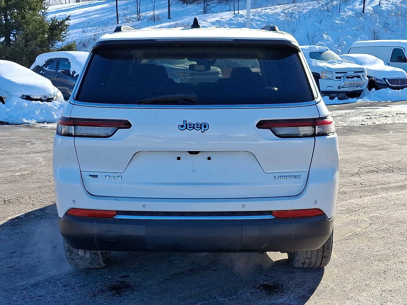 Used 2022 Jeep Grand Cherokee L Limited image 5