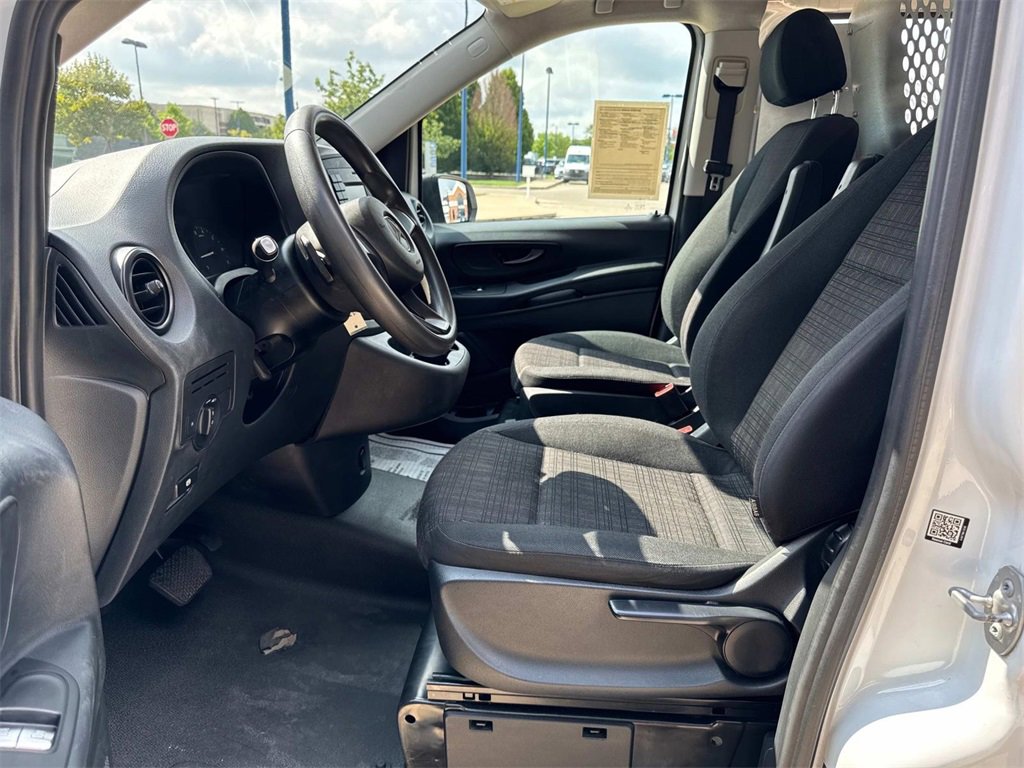 Used 2020 Mercedes-Benz Metris image 11