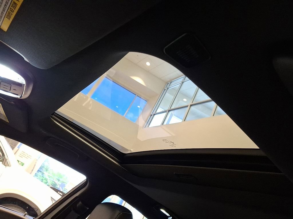 Used 2022 Dodge Charger Scat Pack RWD image 13