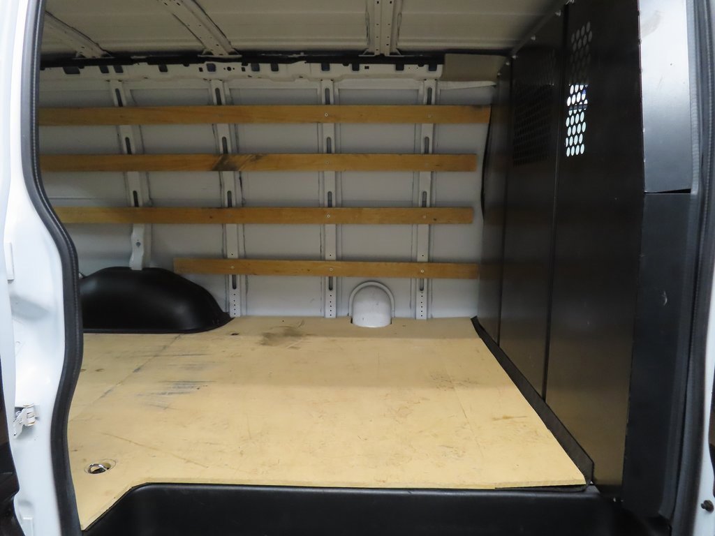 Used 2021 Chevrolet Express 2500 w/ Driver Convenience Package image 10